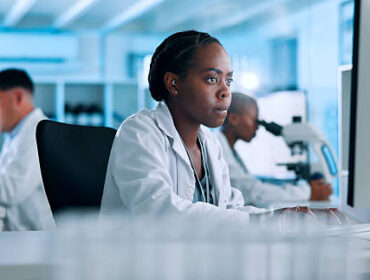 Educational guide cover showing DNA reports and medical charts, illustrating how to read genetic test results with clear interpretation steps for 2026.